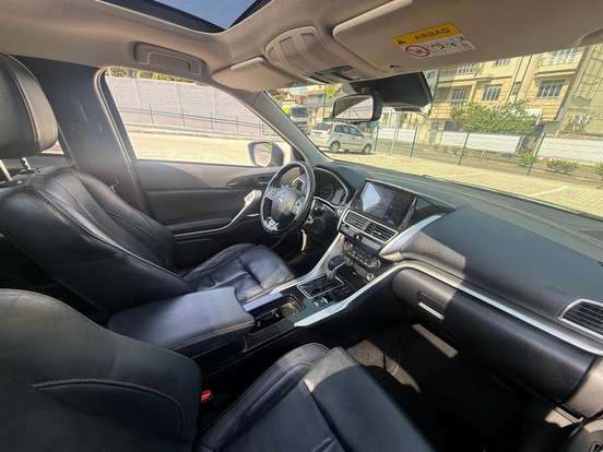 MITSUBISHI-ECLIPSE CROSS-2019