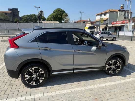 MITSUBISHI-ECLIPSE CROSS-1.5 MIVEC TURBO GASOLINA HPE-S CVT MITSUBISHI-ECLIPSE CROSS-2019