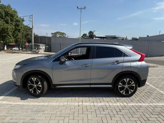 MITSUBISHI-ECLIPSE CROSS-1.5 MIVEC TURBO GASOLINA HPE-S CVT MITSUBISHI-ECLIPSE CROSS-2019