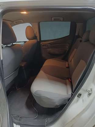 MITSUBISHI-L200 TRITON-2020