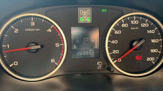 MITSUBISHI-L200 TRITON-2017