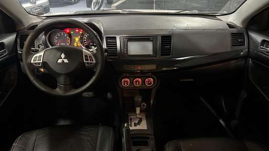 MITSUBISHI-LANCER-2.0 16V GASOLINA 4P AUTOMÁTICO MITSUBISHI-LANCER-2012