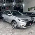 MITSUBISHI OUTLANDER 2.0 COMFORT 16V GASOLINA 4P AUTOMÁTICO MITSUBISHI OUTLANDER 2.0 COMFORT 16V GASOLINA 4P AUTOMÁTICO
