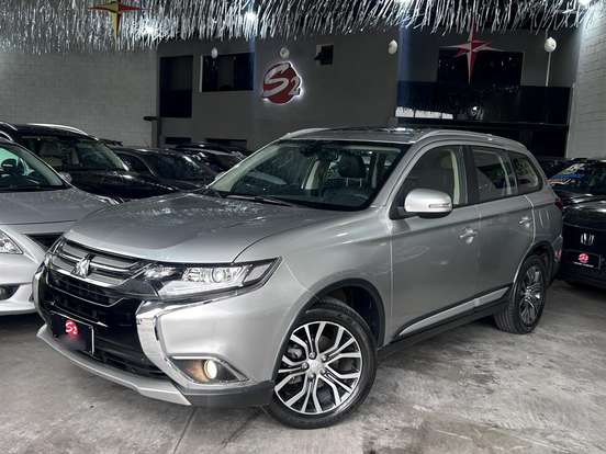 MITSUBISHI-OUTLANDER-2.0 COMFORT 16V GASOLINA 4P AUTOMÁTICO MITSUBISHI-OUTLANDER-2018