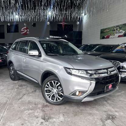 MITSUBISHI-OUTLANDER-2018