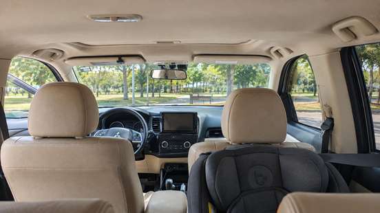 MITSUBISHI-OUTLANDER-2013