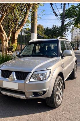MITSUBISHI PAJERO TR4 2.0 4X2 16V 140CV FLEX 4P AUTOMÁTICO