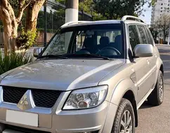 MITSUBISHI PAJERO TR4 2.0 4X2 16V 140CV FLEX 4P AUTOMÁTICO MITSUBISHI PAJERO TR4 2.0 4X2 16V 140CV FLEX 4P AUTOMÁTICO