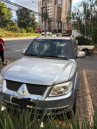 MITSUBISHI-PAJERO TR4-2014