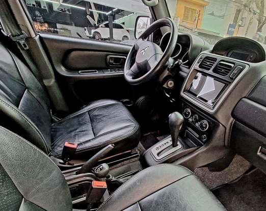 MITSUBISHI-PAJERO TR4-2011