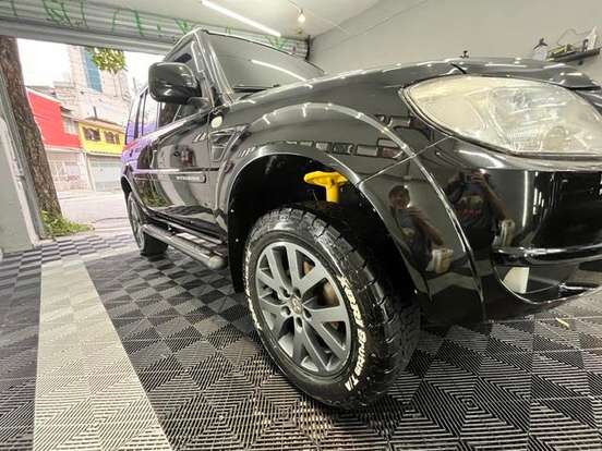 MITSUBISHI-PAJERO TR4-2.0 4X4 16V FLEX 4P MANUAL MITSUBISHI-PAJERO TR4-2010