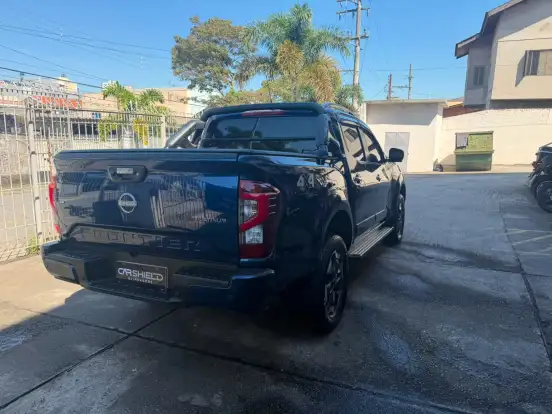 NISSAN-FRONTIER-2024