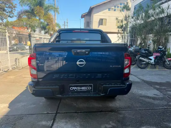 NISSAN-FRONTIER-2024