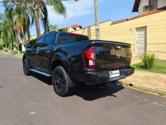 NISSAN-FRONTIER-2.3 16V TURBO DIESEL XE CD 4X4 AUTOMÁTICO NISSAN-FRONTIER-2023