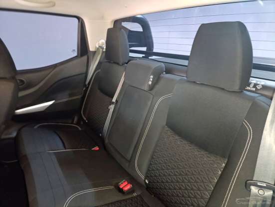 NISSAN-FRONTIER-2024