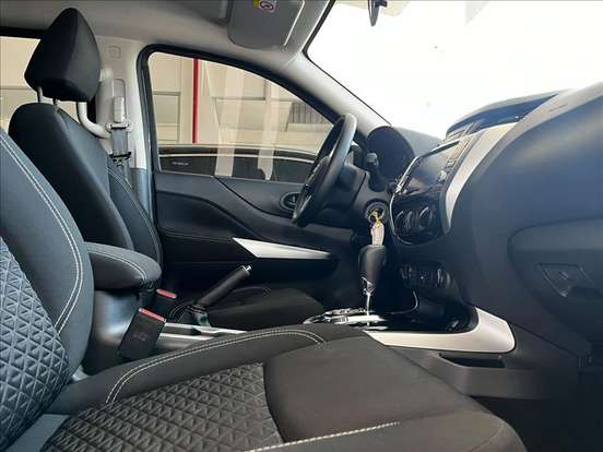 NISSAN-FRONTIER-2022