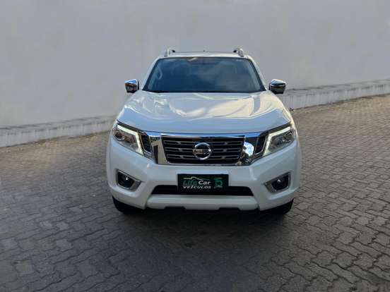 NISSAN-FRONTIER-2.3 16V TURBO DIESEL LE CD 4X4 AUTOMÁTICO NISSAN-FRONTIER-2018