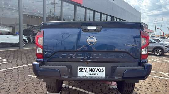 NISSAN-FRONTIER-2024