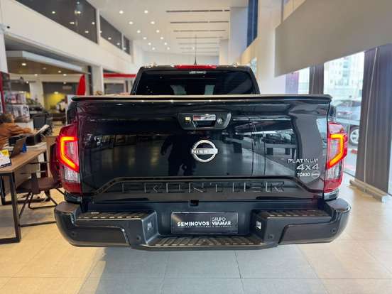 NISSAN-FRONTIER-2023