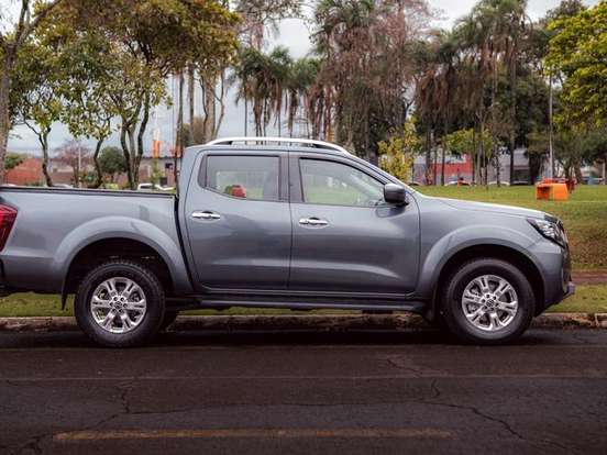 NISSAN-FRONTIER-2.3 16V TURBO DIESEL XE CD 4X4 AUTOMÁTICO NISSAN-FRONTIER-2023