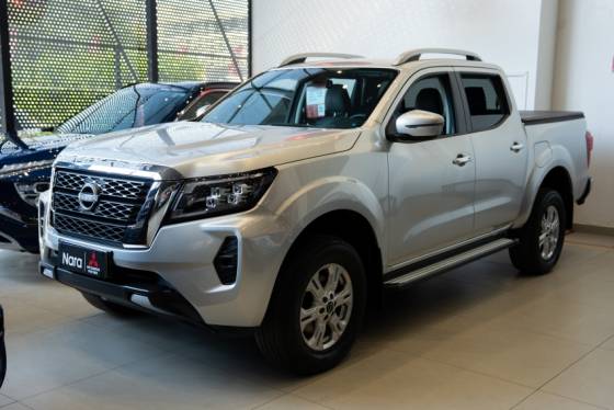 NISSAN FRONTIER 2.3 16V TURBO DIESEL XE CD 4X4 AUTOMÁTICO