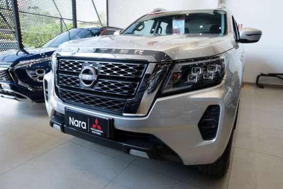 NISSAN-FRONTIER-2024