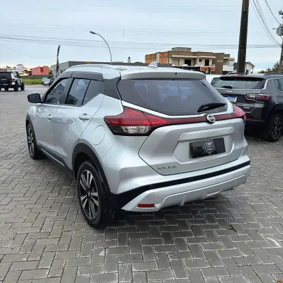 NISSAN-KICKS-2021