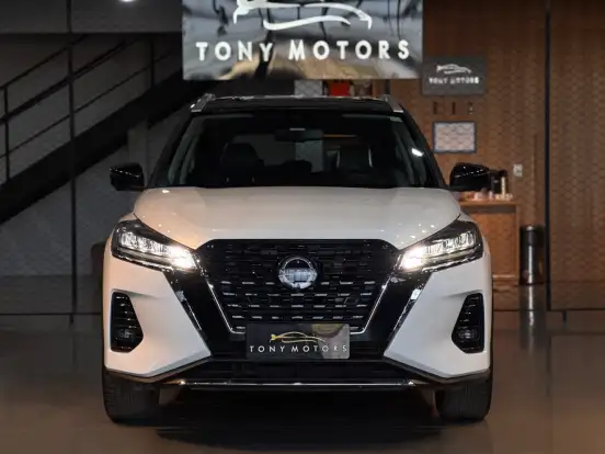 NISSAN-KICKS-2023