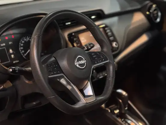 NISSAN-KICKS-2023