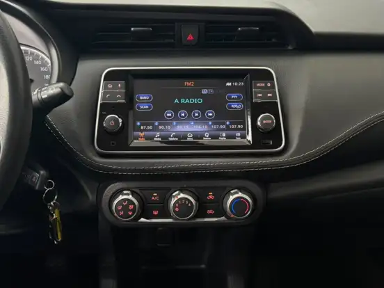 NISSAN-KICKS-2020