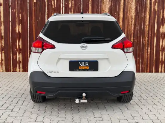 NISSAN-KICKS-2020