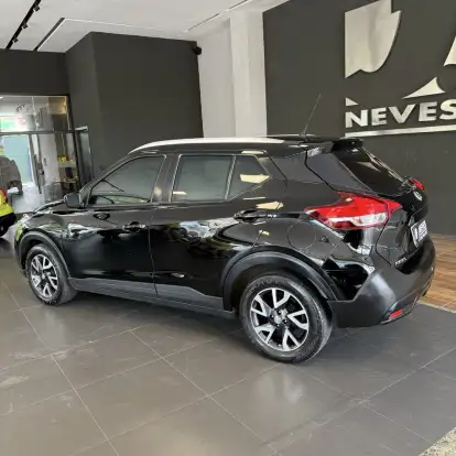 NISSAN-KICKS-2017