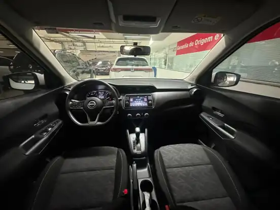 NISSAN-KICKS-2023