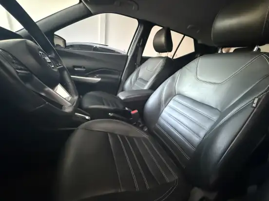 NISSAN-KICKS-2016