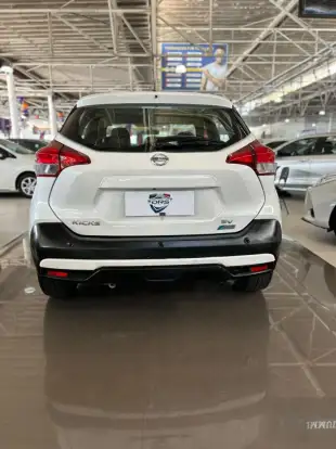 NISSAN-KICKS-2017