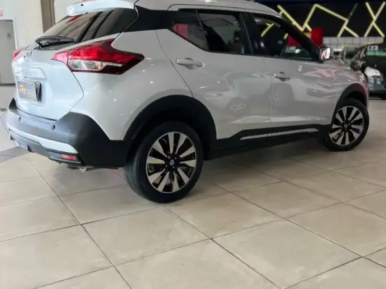 NISSAN-KICKS-1.6 16V FLEXSTART SV 4P XTRONIC NISSAN-KICKS-2016