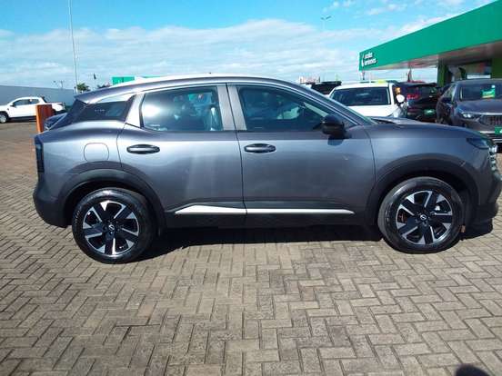 NISSAN-KICKS-2025