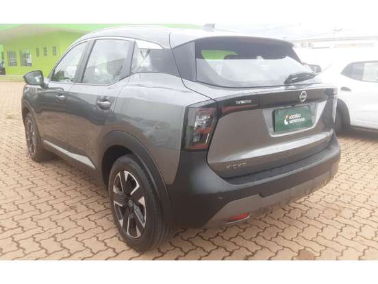 NISSAN-KICKS-2025