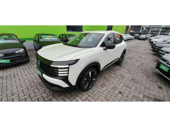 NISSAN-KICKS-2025