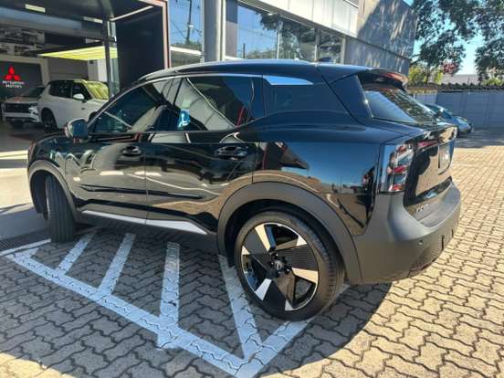 NISSAN-KICKS-2025