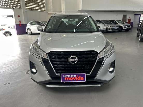 NISSAN-KICKS-2023