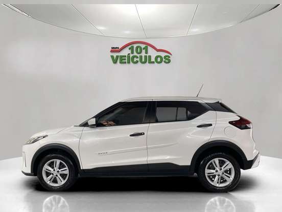 NISSAN-KICKS-2022