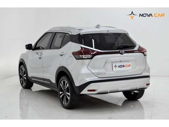 NISSAN-KICKS-2023