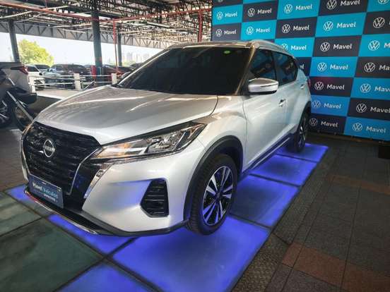 NISSAN-KICKS-2023