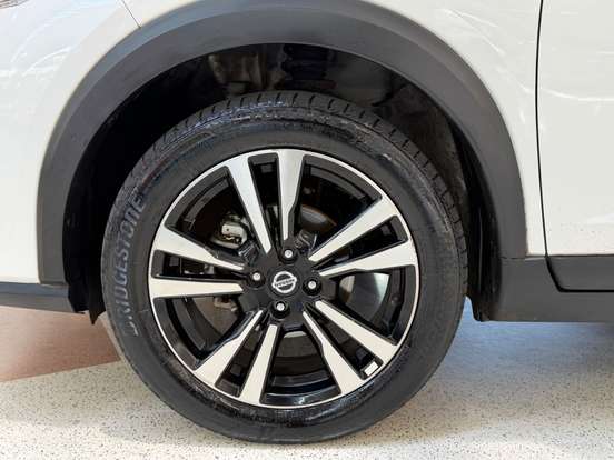NISSAN-KICKS-2022