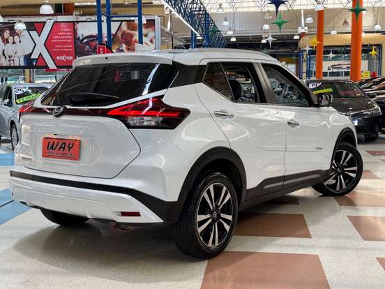 NISSAN-KICKS-2022