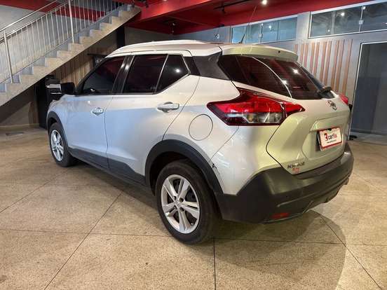 NISSAN-KICKS-1.6 16V FLEXSTART S DIRECT 4P XTRONIC NISSAN-KICKS-2019