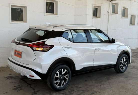 NISSAN-KICKS-2022
