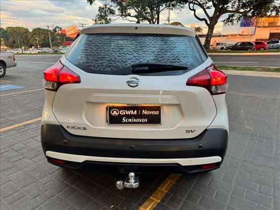 NISSAN-KICKS-1.6 16V FLEXSTART SV 4P XTRONIC NISSAN-KICKS-2020