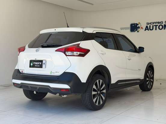 NISSAN-KICKS-2020